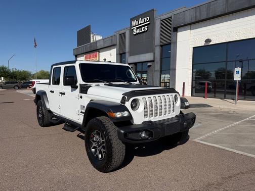 Bright White Clearcoat 2020 Jeep Gladiator Sport