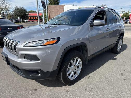 2018 Jeep Cherokee Latitude Plus