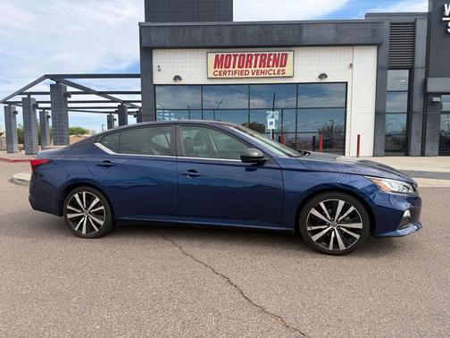 Deep Blue Pearl 2021 Nissan Altima SR FWD