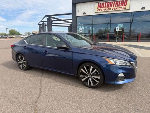 Deep Blue Pearl 2021 Nissan Altima SR FWD