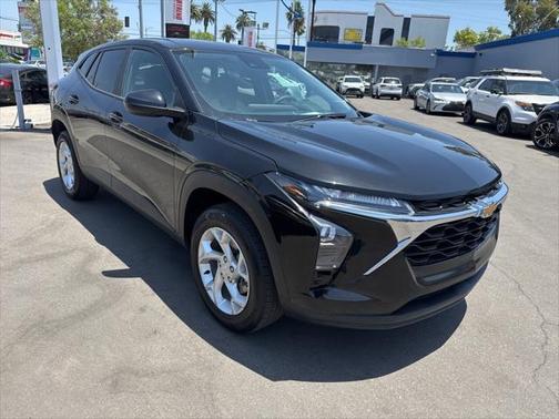 2024 Chevrolet Trax LS