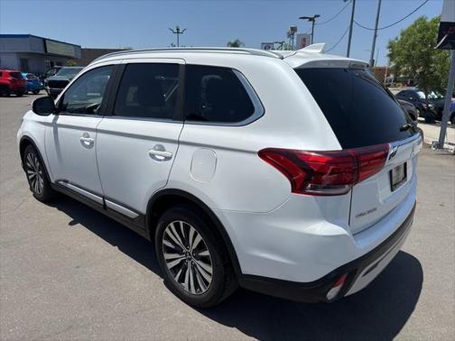 2020 Mitsubishi Outlander SEL