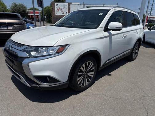 2020 Mitsubishi Outlander SEL