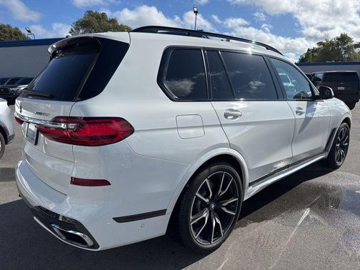 2019 BMW X7 xDrive50i