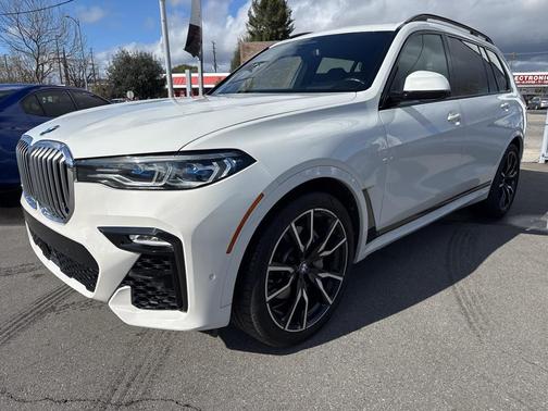 2019 BMW X7 xDrive50i