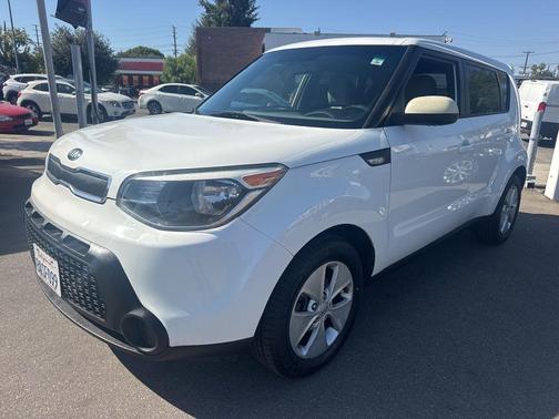 Clear White 2014 Kia Soul Base