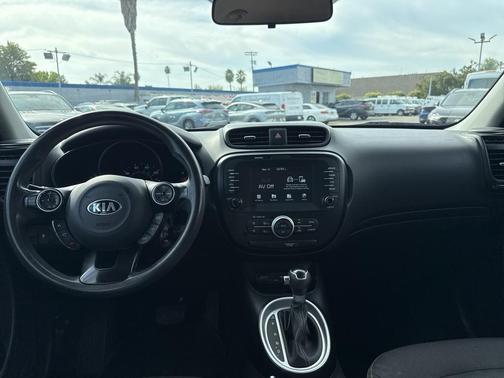 2019 Kia Soul +