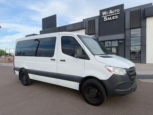 White 2021 Mercedes-Benz Sprinter 1500 High Roof I4