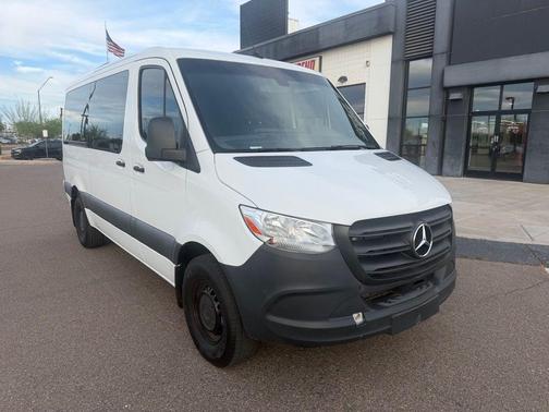 White 2021 Mercedes-Benz Sprinter 1500 High Roof I4