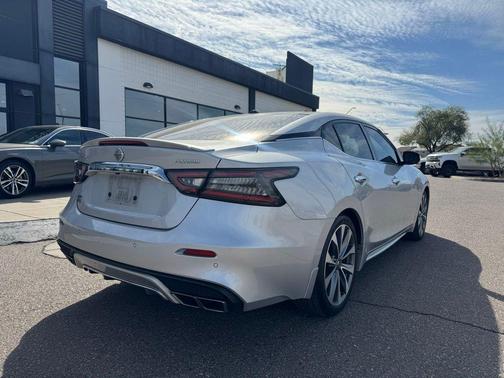 Brilliant Silver Metallic 2021 Nissan Maxima 3.5 Platinum