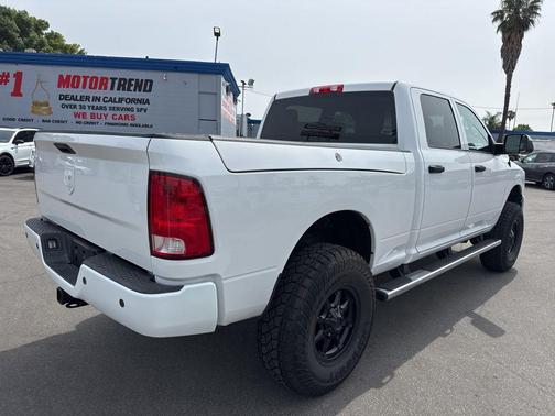Bright White Clearcoat 2016 RAM 2500 Tradesman