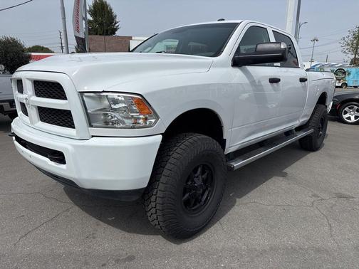 Bright White Clearcoat 2016 RAM 2500 Tradesman