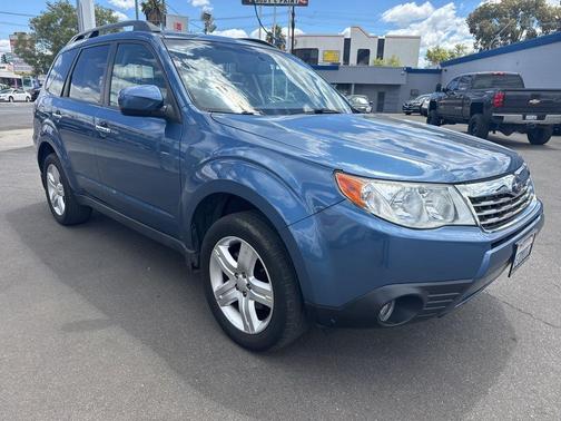 Newport Blue Pearl 2009 Subaru Forester 2.5 X Limited
