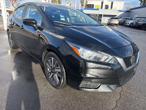 2021 Nissan Versa 1.6 SV