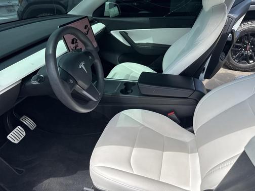 2021 Tesla Model Y Performance Dual Motor All-Wheel Drive