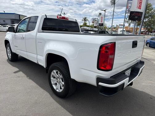 Summit White 2022 Chevrolet Colorado LT