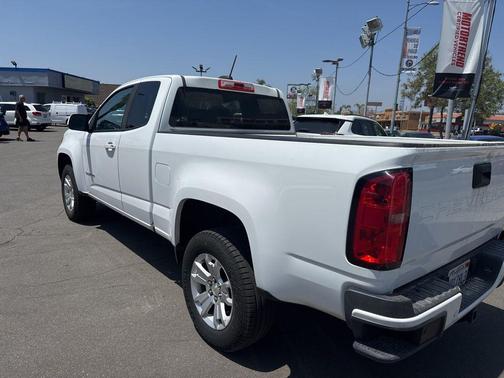 Summit White 2022 Chevrolet Colorado LT