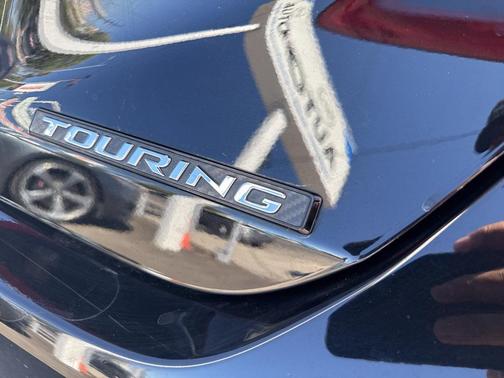 2019 Toyota Avalon Touring
