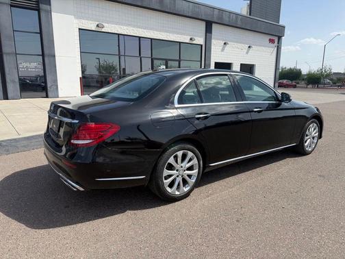 Black 2017 Mercedes-Benz E-Class E 300