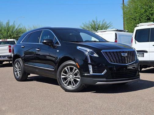 Stellar Black Metallic 2022 Cadillac XT5 Premium Luxury