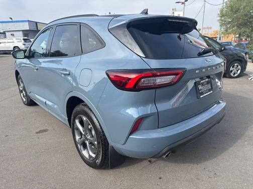 2024 Ford Escape ST-Line Select