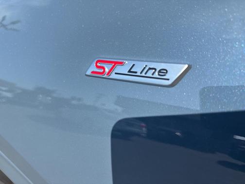 2024 Ford Escape ST-Line Select