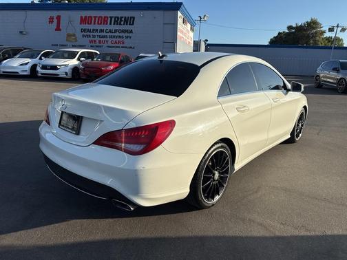 2014 Mercedes-Benz CLA-Class Base