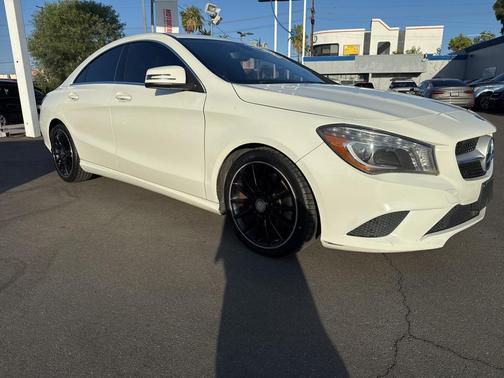 2014 Mercedes-Benz CLA-Class Base