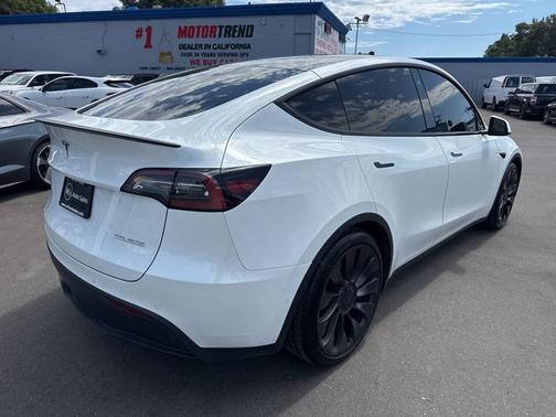 2021 Tesla Model Y Performance Dual Motor All-Wheel Drive