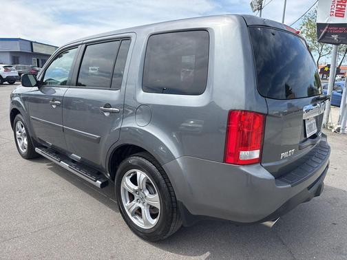 Gray 2012 Honda Pilot EX-L