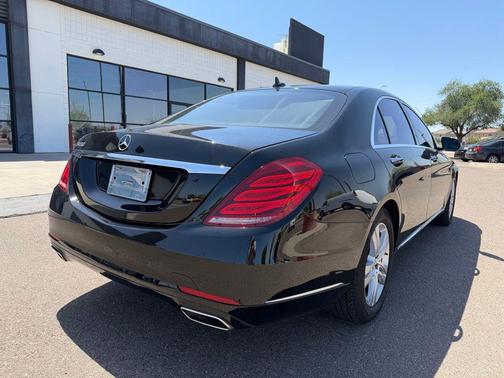 Black 2017 Mercedes-Benz S-Class S 550