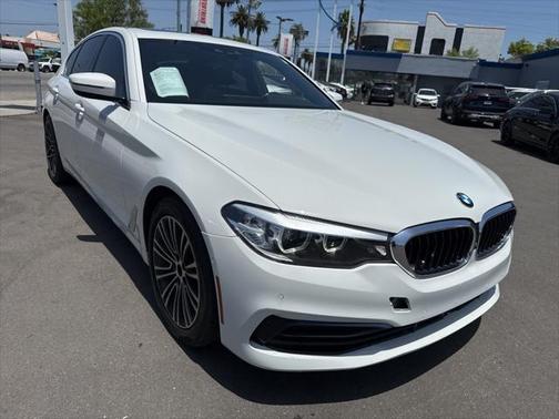 2019 BMW 540 540i