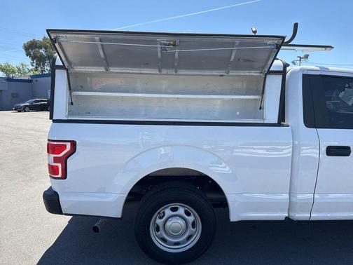 Oxford White 2018 Ford F-150 XL