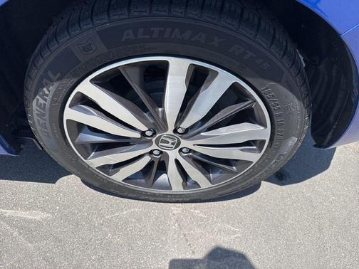 Aegean Blue Metallic 2016 Honda Fit EX
