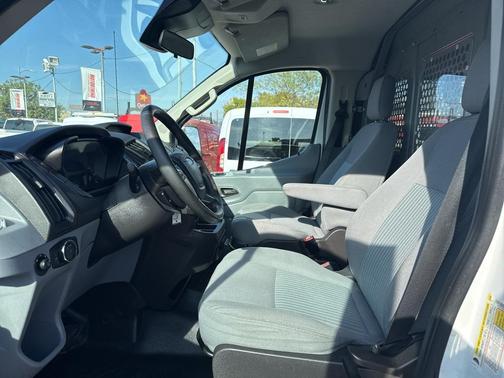 2017 Ford Transit-150 Base