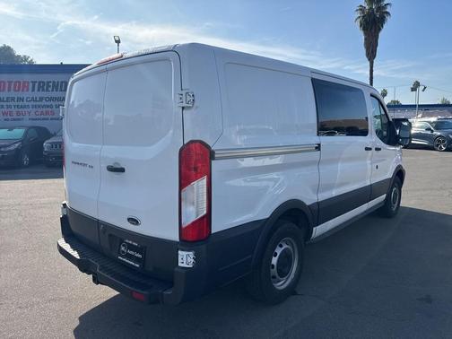 2017 Ford Transit-150 Base