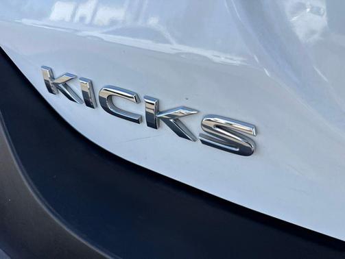 Fresh Powder 2019 Nissan Kicks S