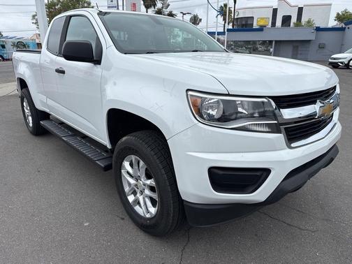 Summit White 2019 Chevrolet Colorado WT