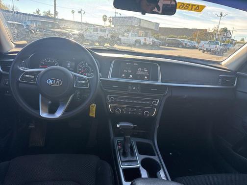 2019 Kia Optima LX