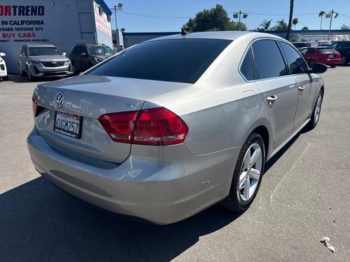 Silver 2012 Volkswagen Passat 2.5 SE