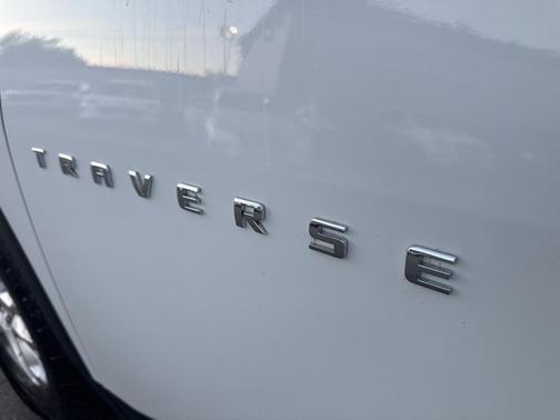 2018 Chevrolet Traverse LS