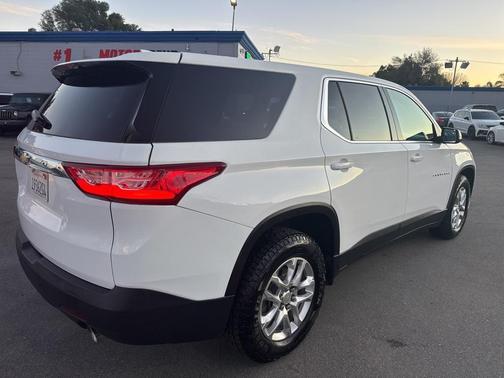 2018 Chevrolet Traverse LS