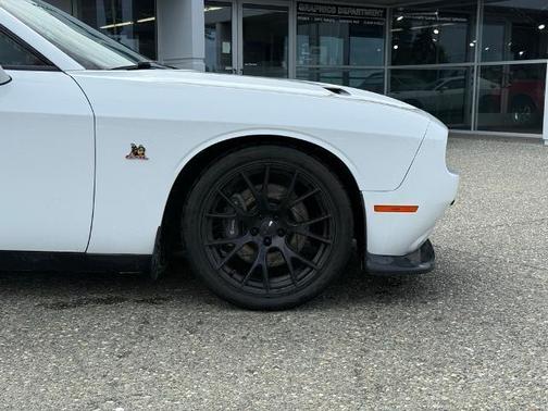 2016 Dodge Challenger R/T Scat Pack