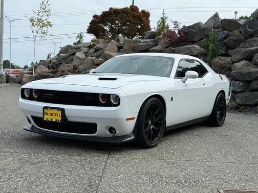 2016 Dodge Challenger R/T Scat Pack