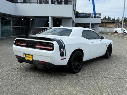 2016 Dodge Challenger R/T Scat Pack