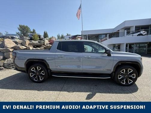 2025 GMC Sierra EV Denali