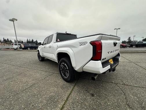 2024 Toyota Tacoma 