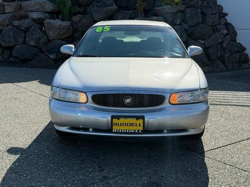 2005 Buick Century Base