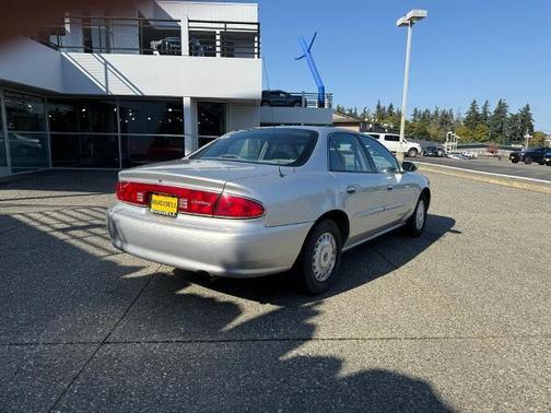 2005 Buick Century Base