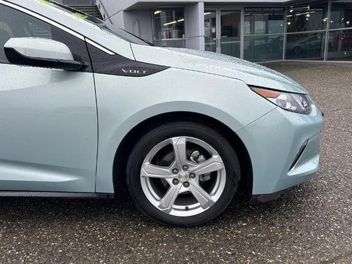 2018 Chevrolet Volt LT